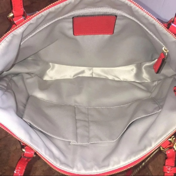 Coach set - Picture 6 of 8